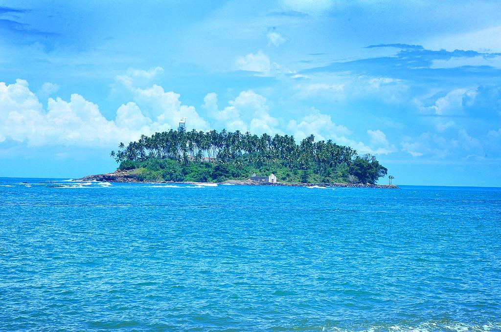 Ypsylon Tourist Resort Beruwala Bagian luar foto