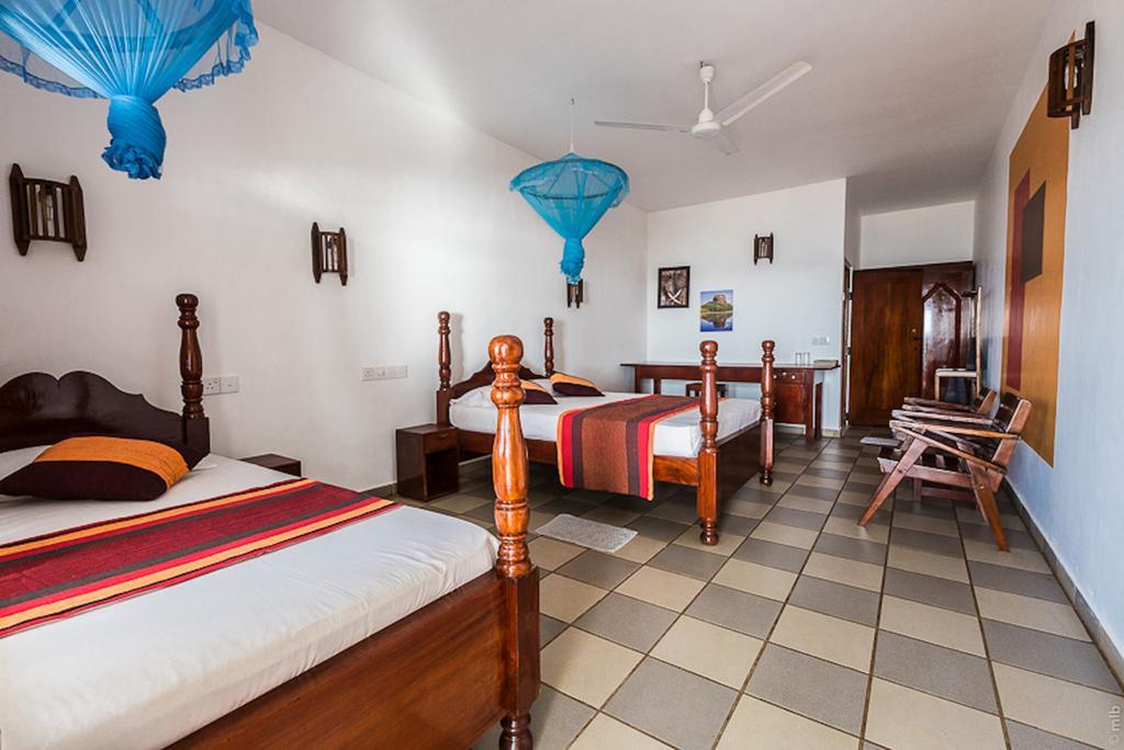 Ypsylon Tourist Resort Beruwala Bagian luar foto