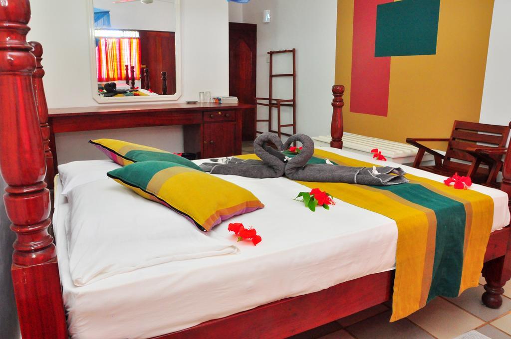 Ypsylon Tourist Resort Beruwala Bagian luar foto