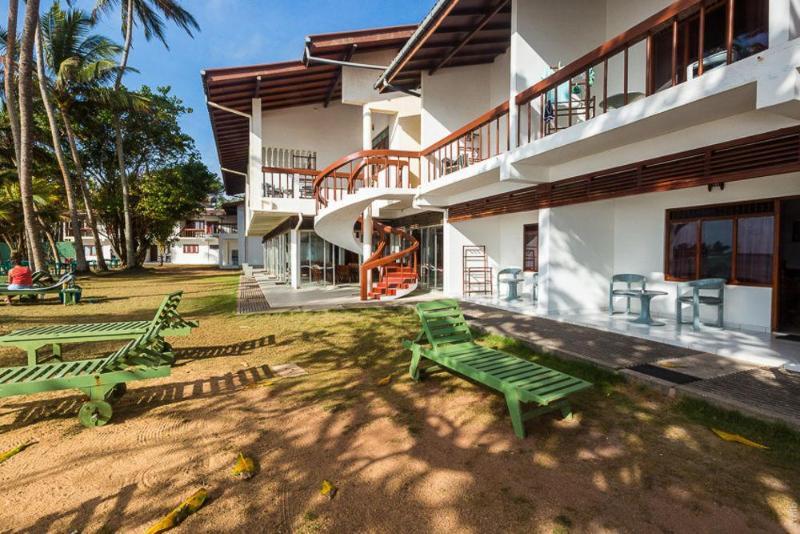 Ypsylon Tourist Resort Beruwala Bagian luar foto